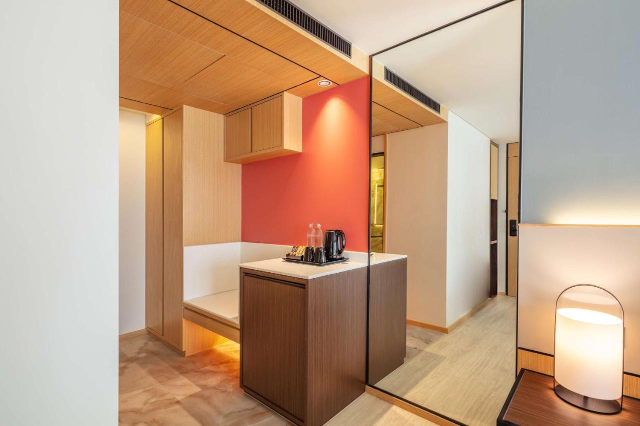 Best Western Click Sathorn 11 กรุงเทพมหานคร ภายนอก รูปภาพ