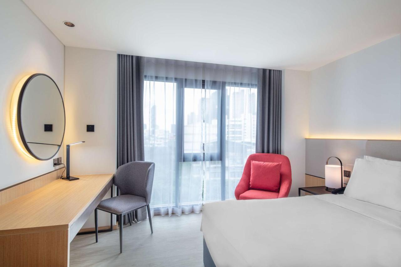 Best Western Click Sathorn 11 กรุงเทพมหานคร ภายนอก รูปภาพ
