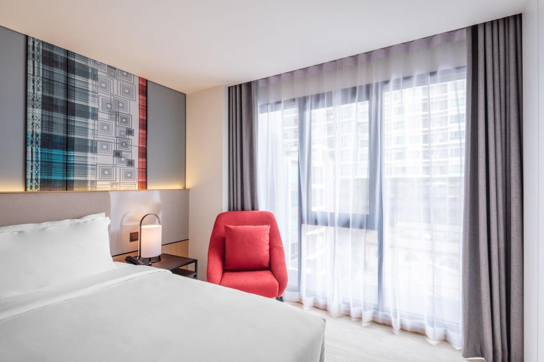 Best Western Click Sathorn 11 กรุงเทพมหานคร ภายนอก รูปภาพ